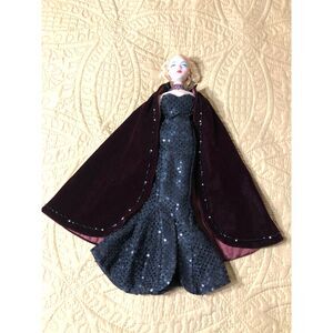 1997 Ashton Drake Gene Marshall Sparkling Seduction 16" Doll Velvet Cape F-02691